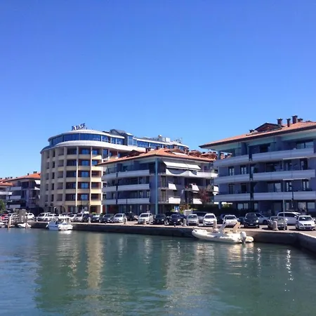 Lovely Nest With Lagoon View And Terrace In Apartment Grado